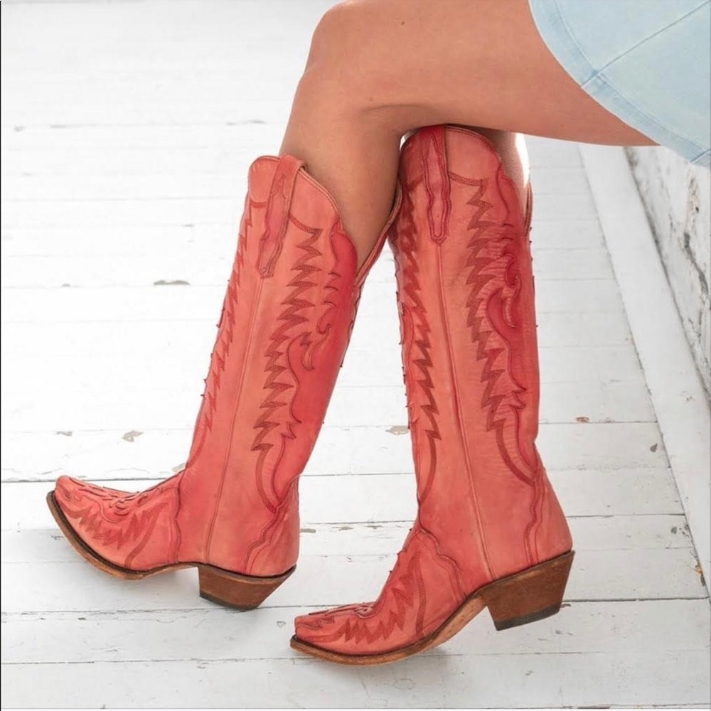 ISO:This color“Hallie”DanPost Cowboy Boots